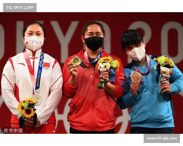 广东刘静妍与天津吕梦茹携手斩获女子55公斤级铜牌彰显中国举重实力